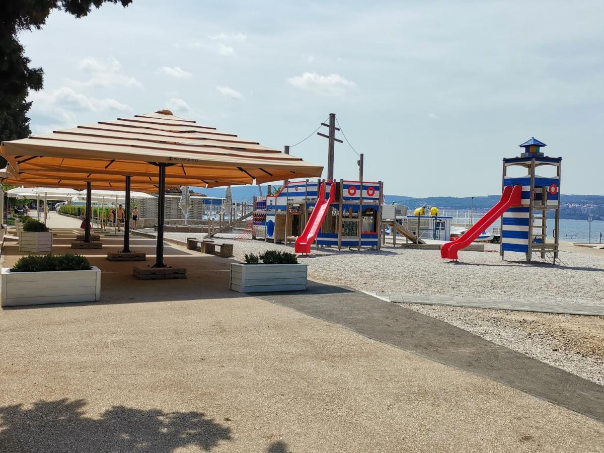 Apartma Vatovec Ancarano Esterno foto