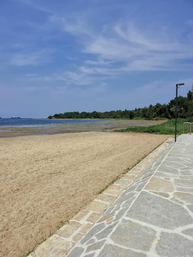 Apartma Vatovec Ancarano Esterno foto